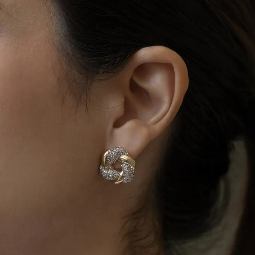 Argola tripla com zircônia