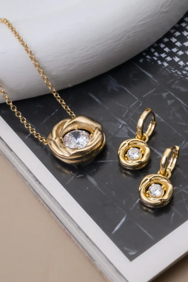 Argola Conecta com Banho em Ouro 18k